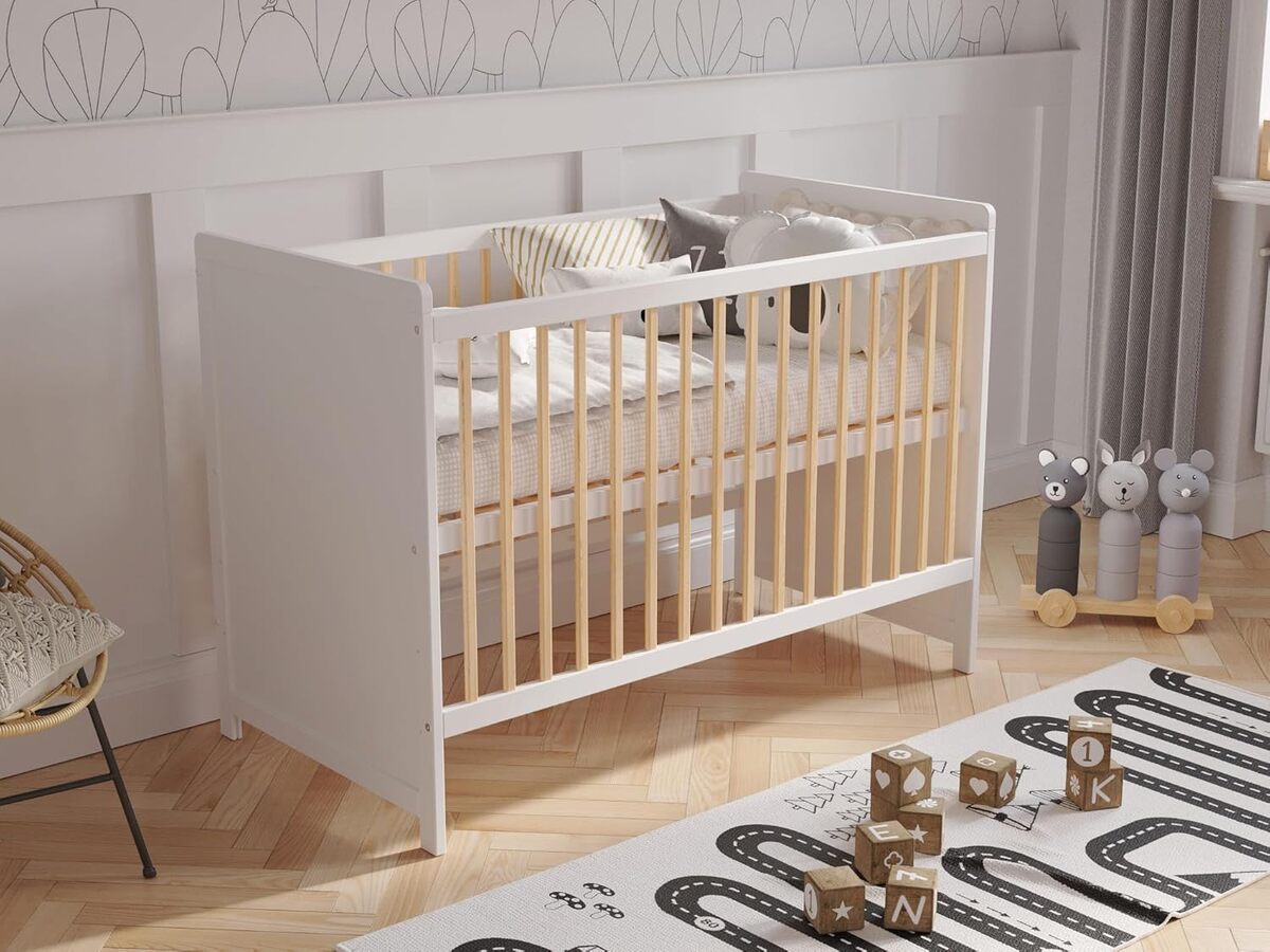 Test : love For Sleep lit bébé évolutif pin blanc 120x60 cm