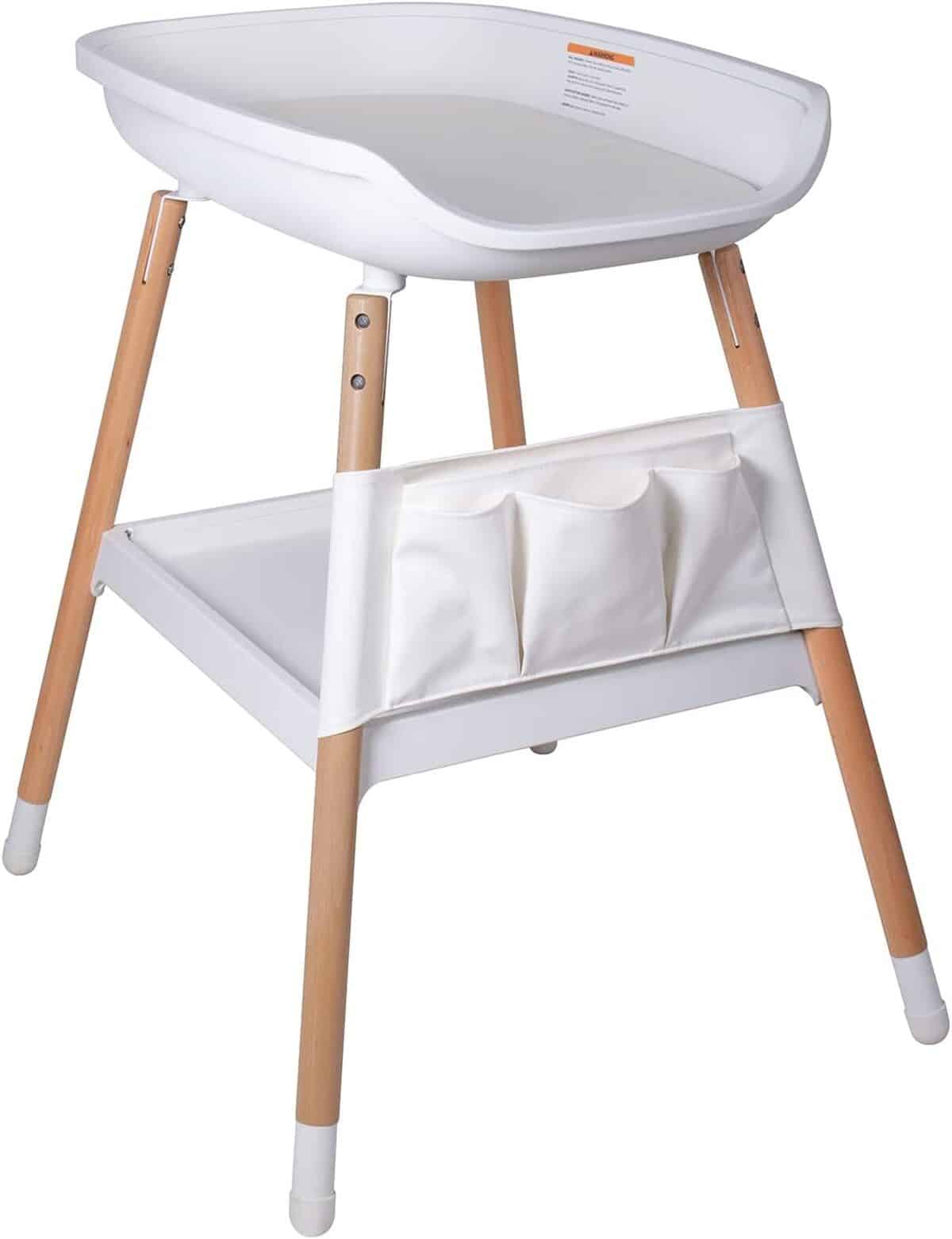 Test : table à langer Beberoad avec grand rangement et sac étanche