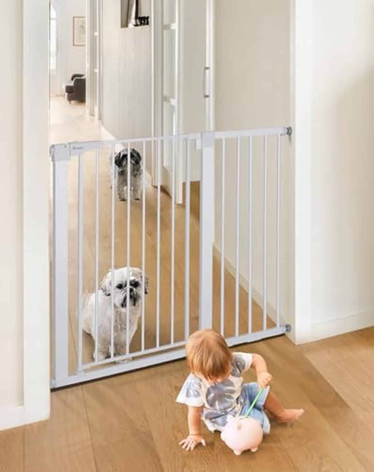 Test : barrière de sécurité enfant Comomy super haute, extensible et sans perçage