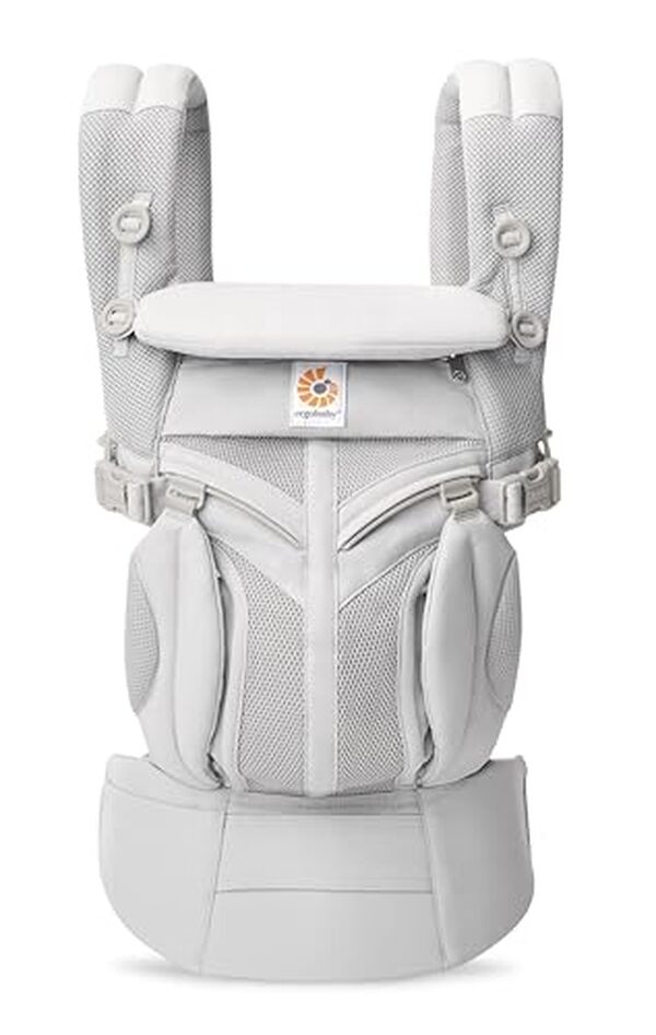 Découvrez notre test du porte-bébé Ergobaby Omni 360 : confort, praticité et fraîcheur au rendez-vous pour des promenades en toute sérénité.